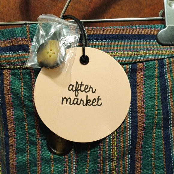 After Market Preppy Linen/Cotton Blend Skirt NWT Size Small Button Front - Picture 3 of 6